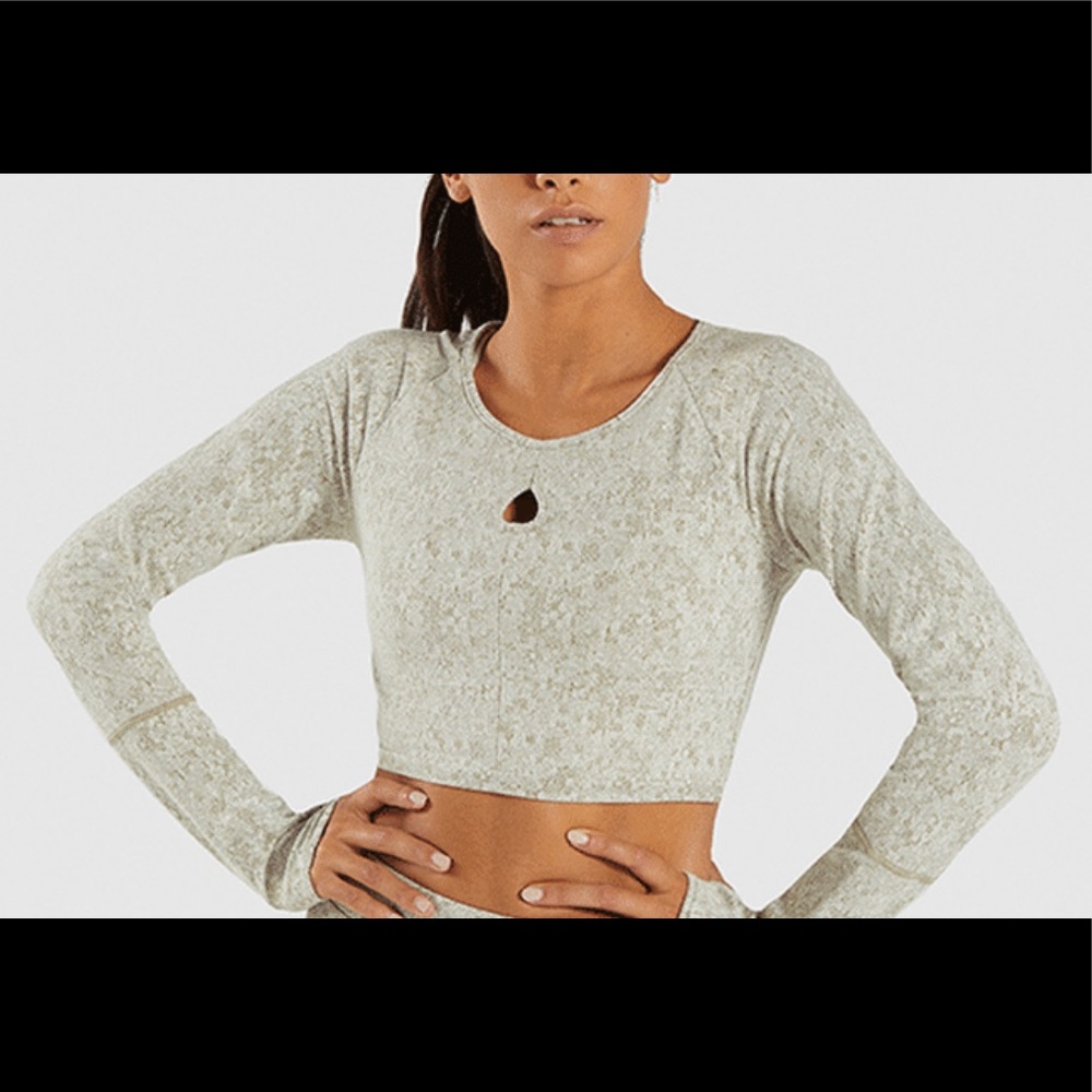 Gymshark Fleur Texture Long Sleeve Crop Top